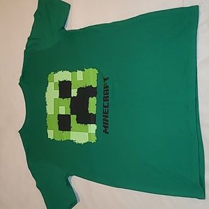 Minecraft shirt boys XL